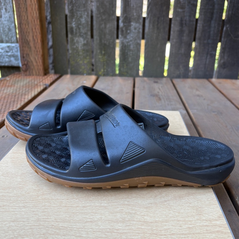 Danner Men’s Shelter Cove Slides in Black Sz 7